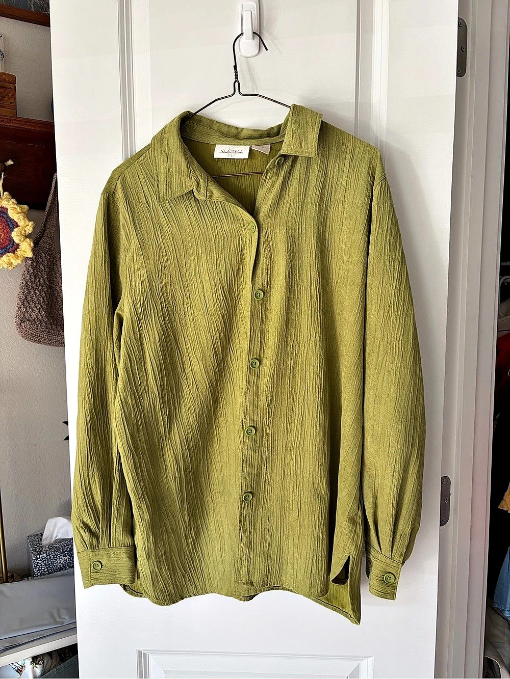 Studio Works Textured Button Down Shirt Green Medium Like New